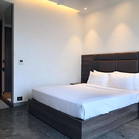 Econest Hotel Tarapith Bagian luar foto