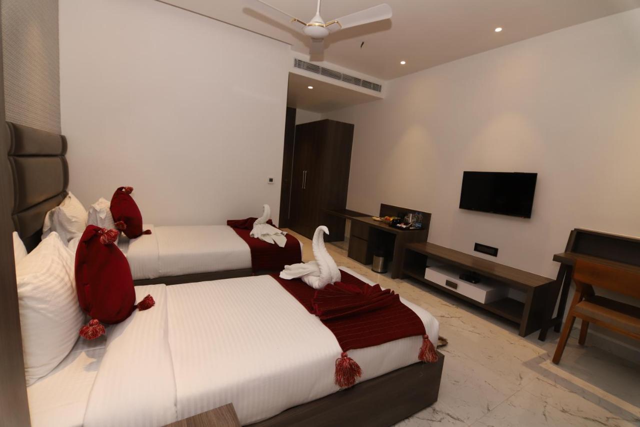 Econest Hotel Tarapith Bagian luar foto